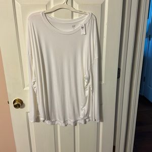 Gap long sleeve knit shirt. XXL
